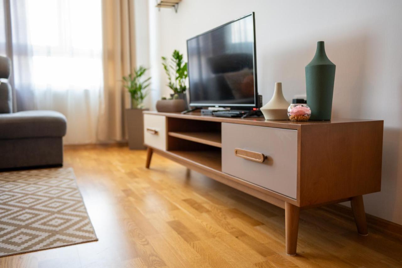 Skopje Station Apartment Luaran gambar